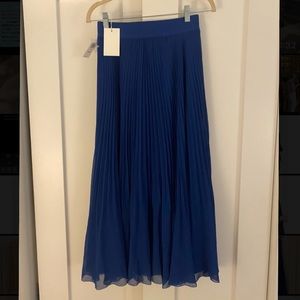 Aritzia Wilfred Twirl Midi Skirt in Cobalt